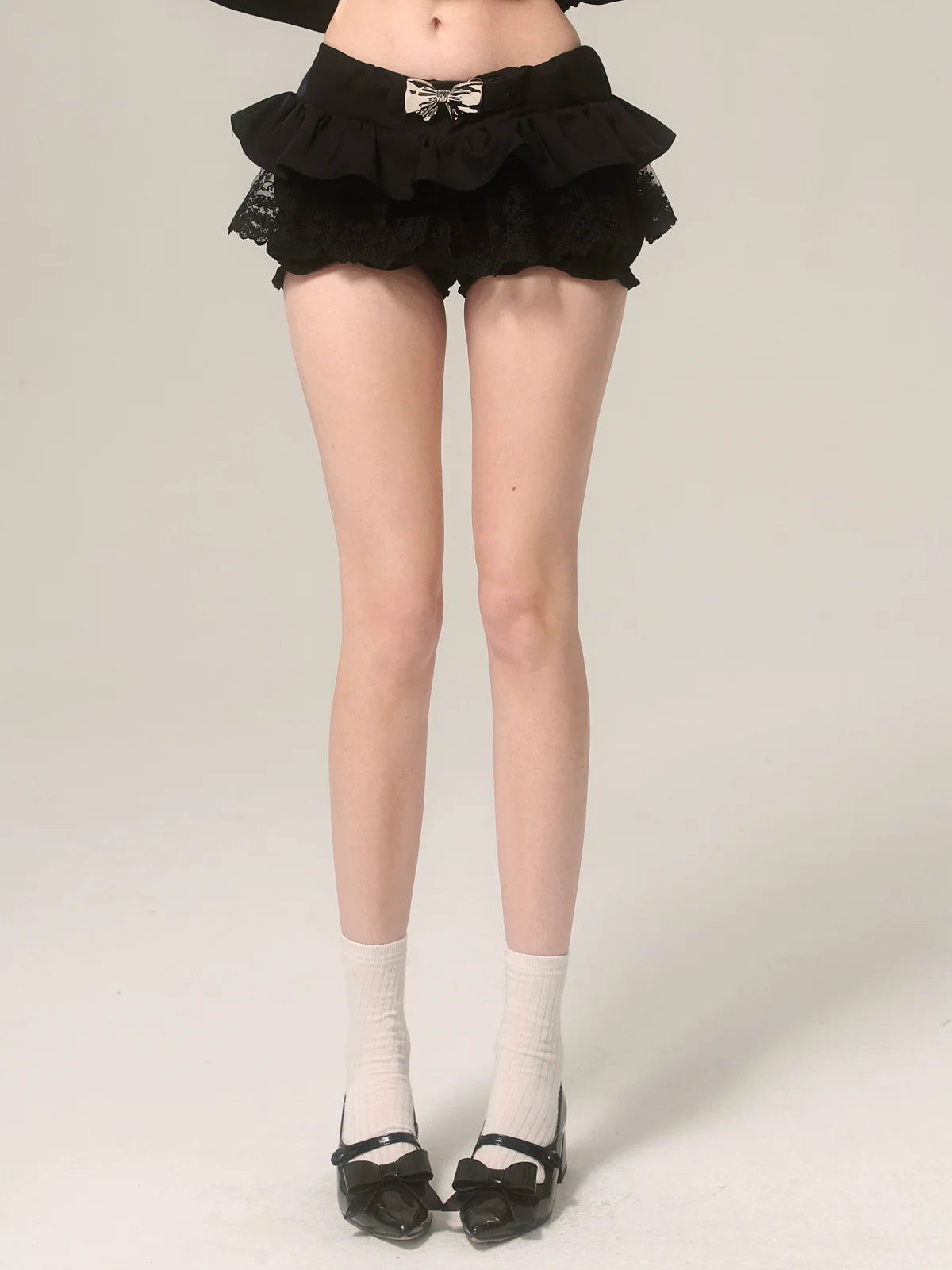 Romantic Design Bow Lace Black Skirt Shorts