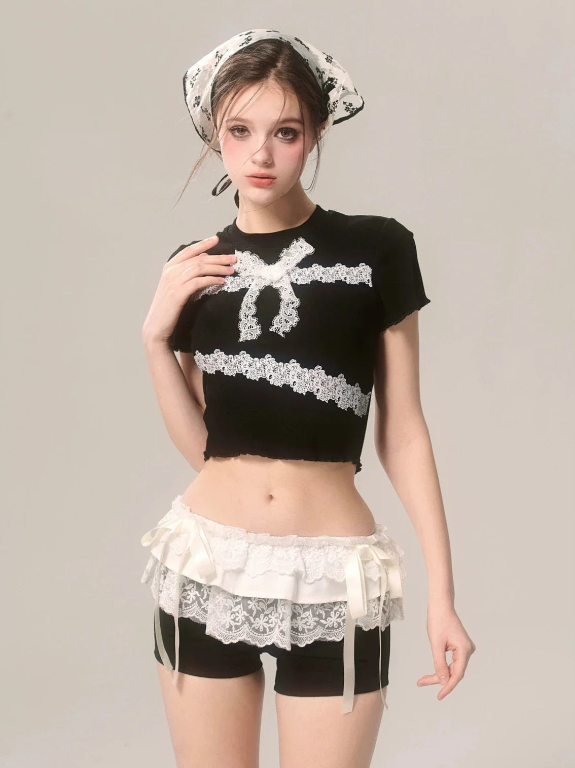 Slim Lace T-Shirt Frill Short Ribbon