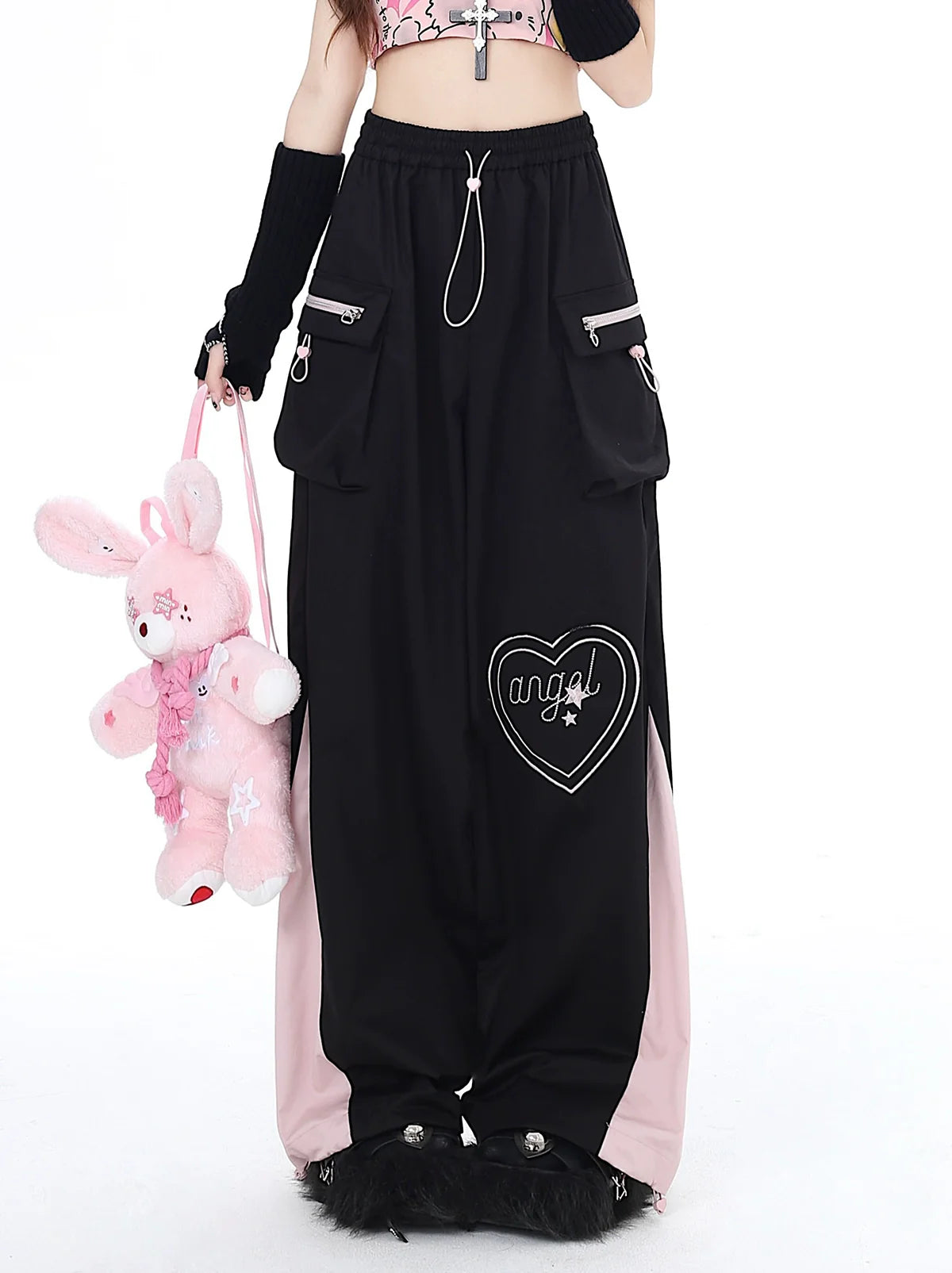 Love Pants mit Kordelzug in Kontrastfarbe, Cargo