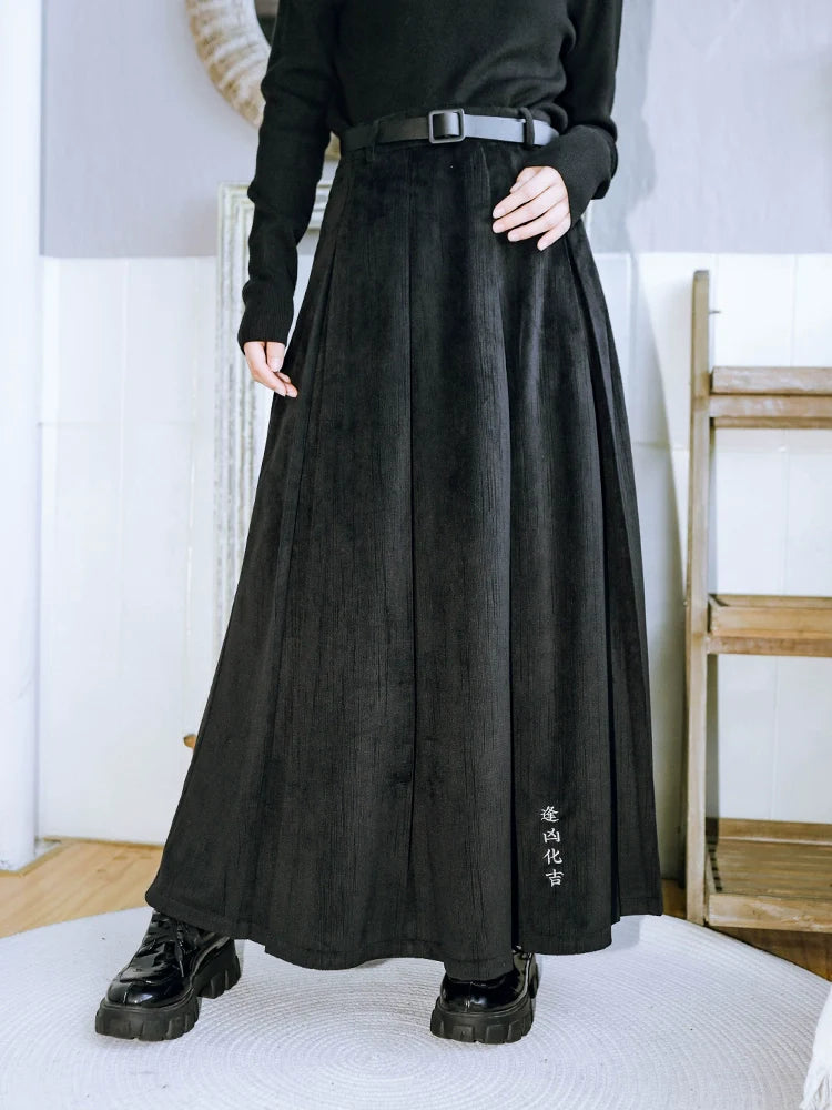 刺繍ベルベットブラックプリーツスカート