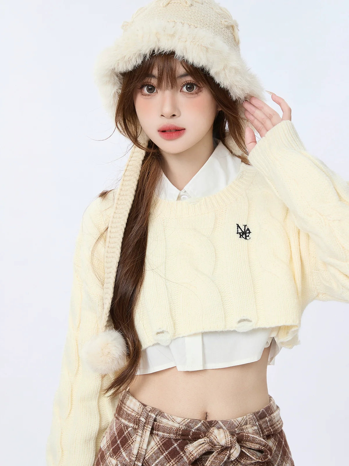 Twist American Short Hole Knit Preppy