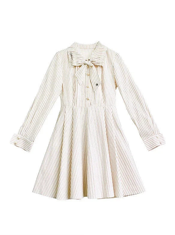 Chemise à rayures avec badge, gilet, robe + chemise de nuit + robe, costume magique brodé