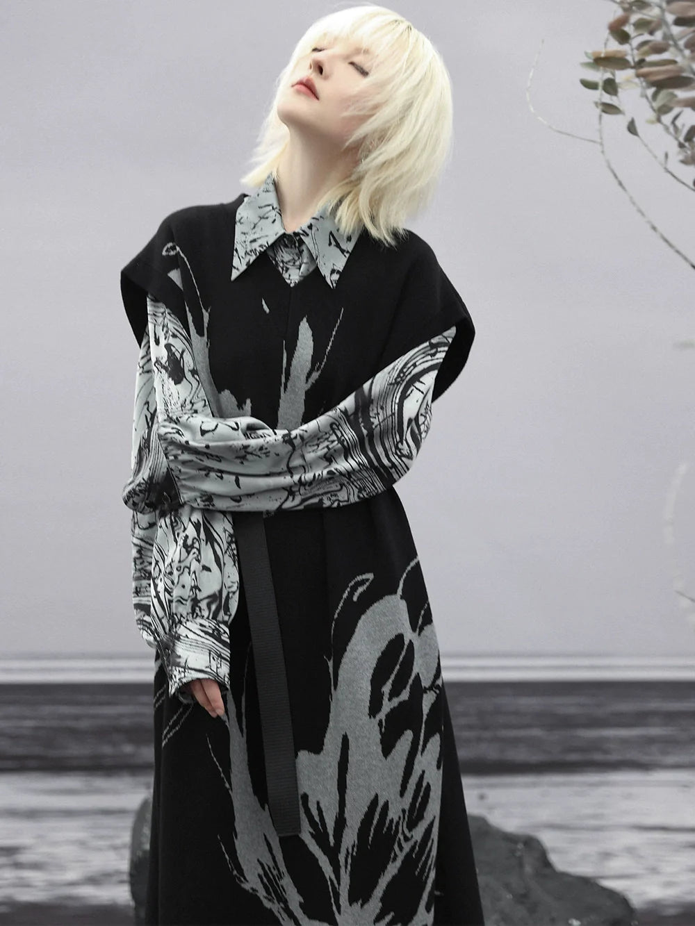 Robe gilet foncée papillon