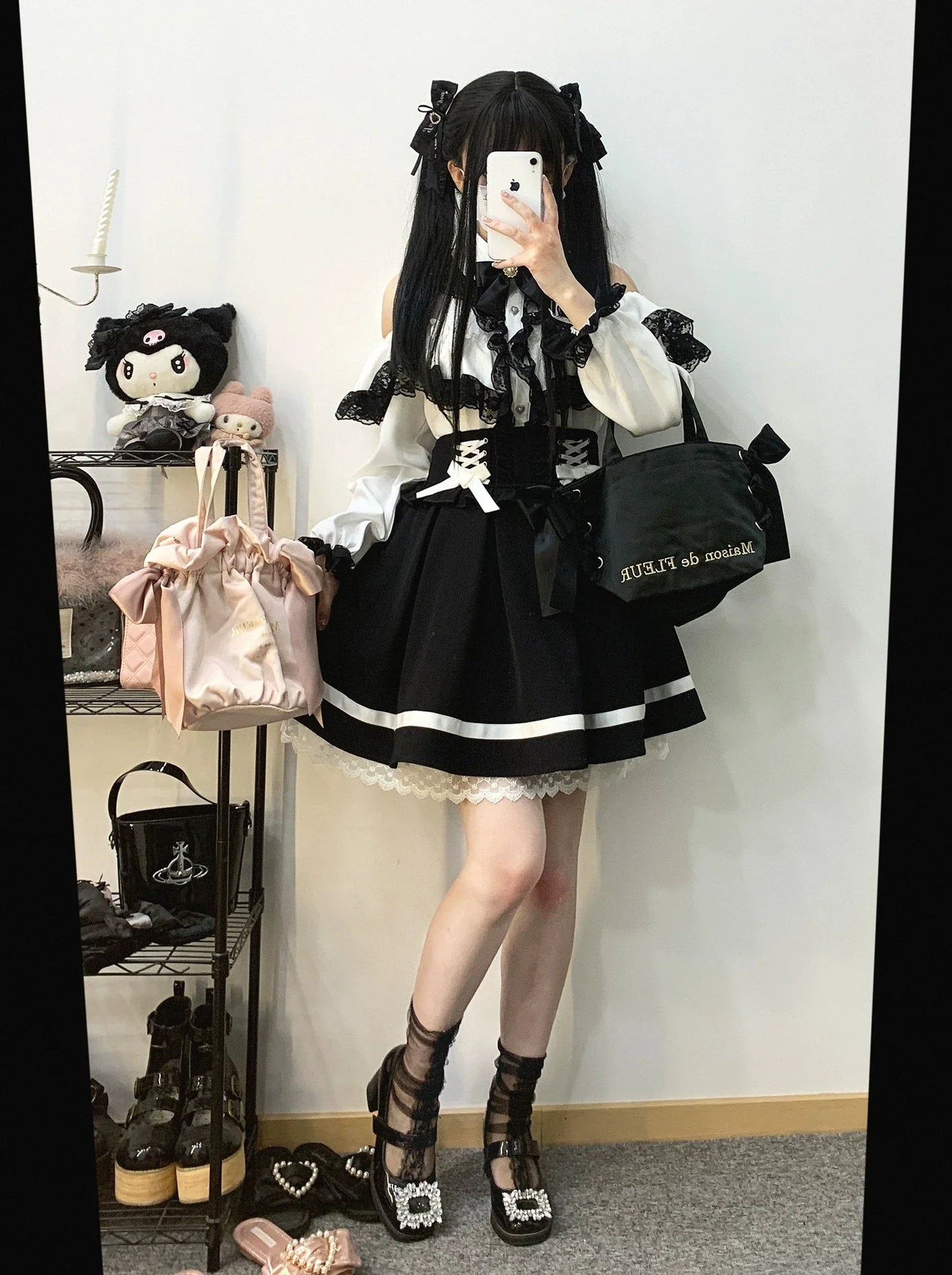 リボンレースオフショルダーシャツ