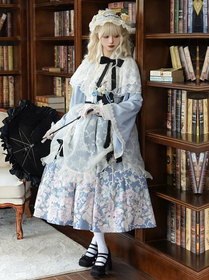 Süßes, bedrucktes Dienstmädchen-Alice-Kostümkleid im japanischen Stil