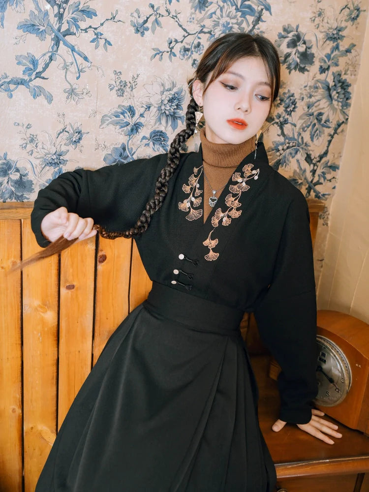 Veste à col en V avec broderie chinoise et feuilles