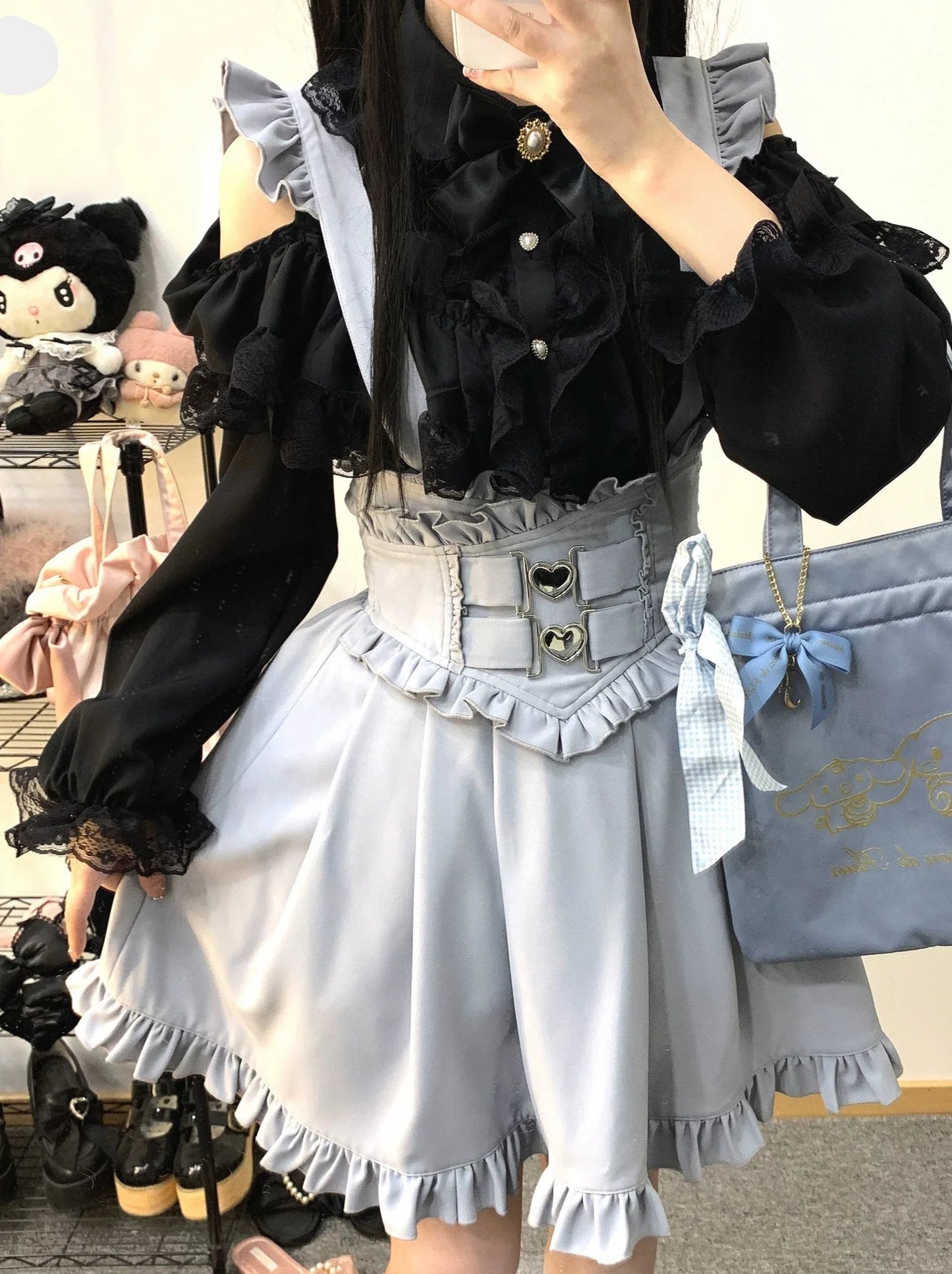 リボンレースオフショルダーシャツ