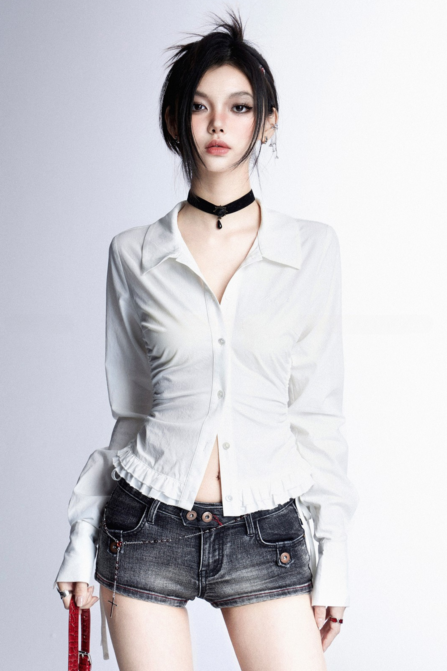 Vネック モデストプリーツブラウス スリム