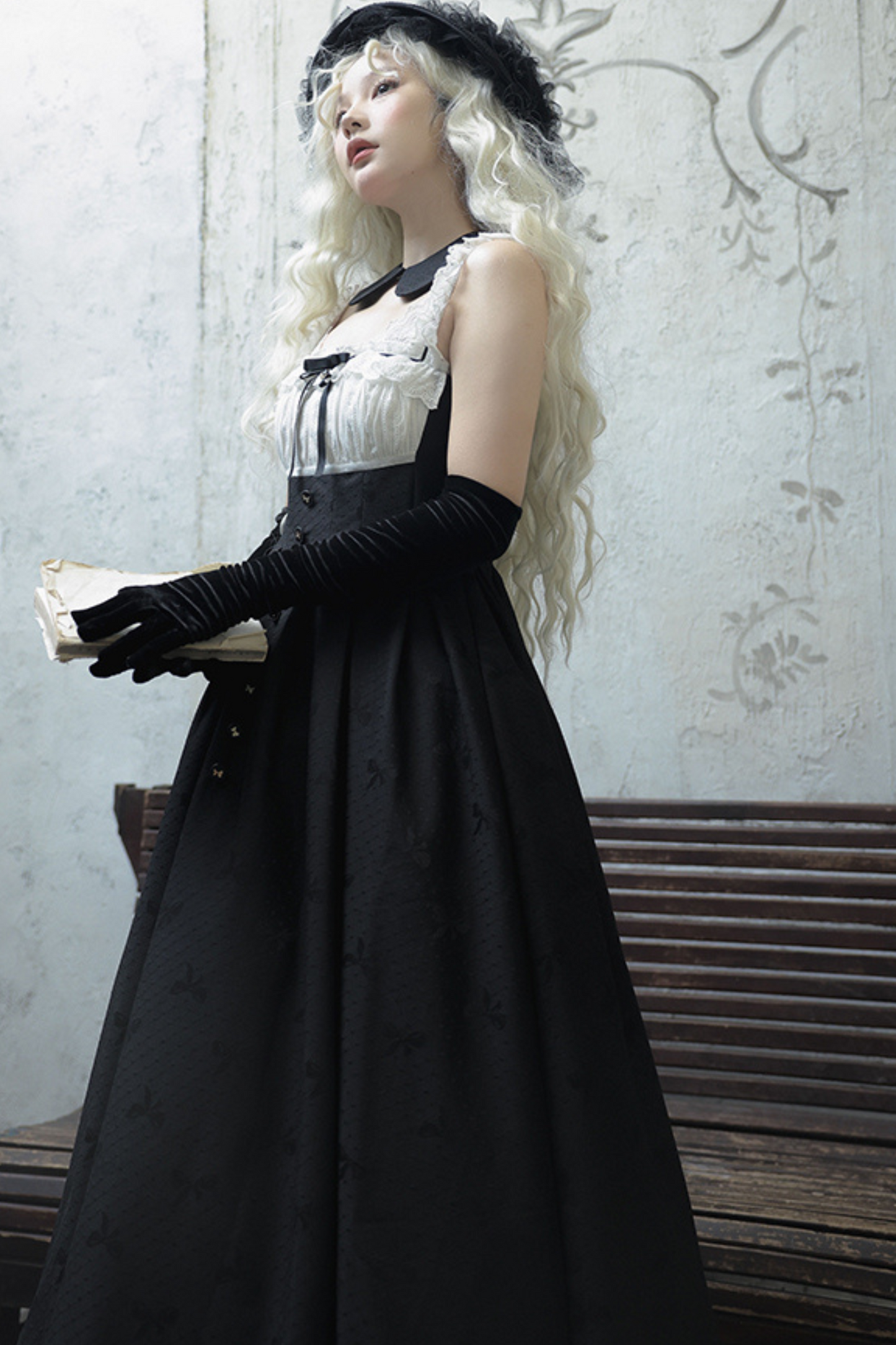 Princess Black Jumperskirt Lolita Top Lady + Cropped Silent