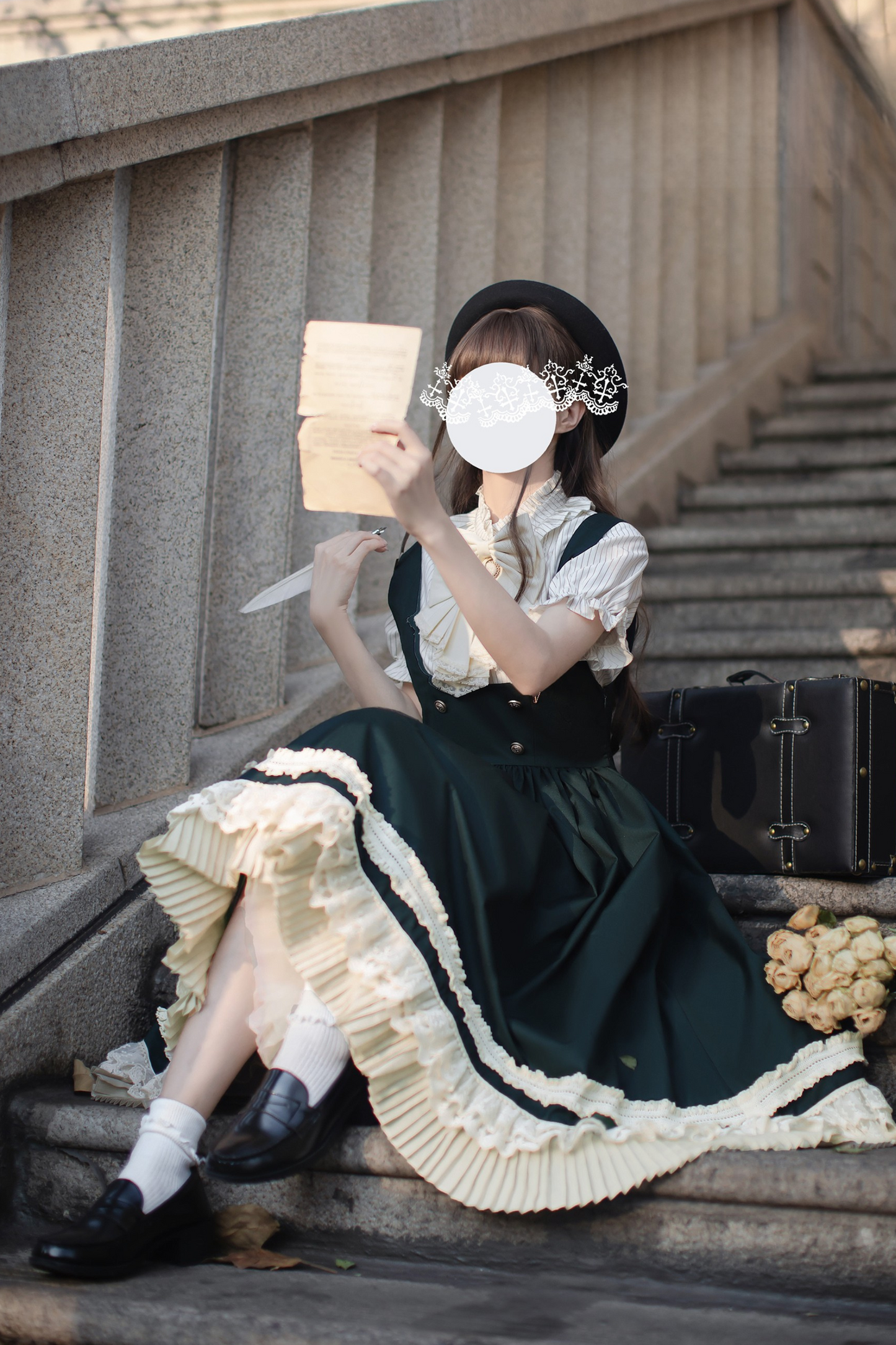 skirt vest big shirt + college brooch Western-style ribbon puff sleeve