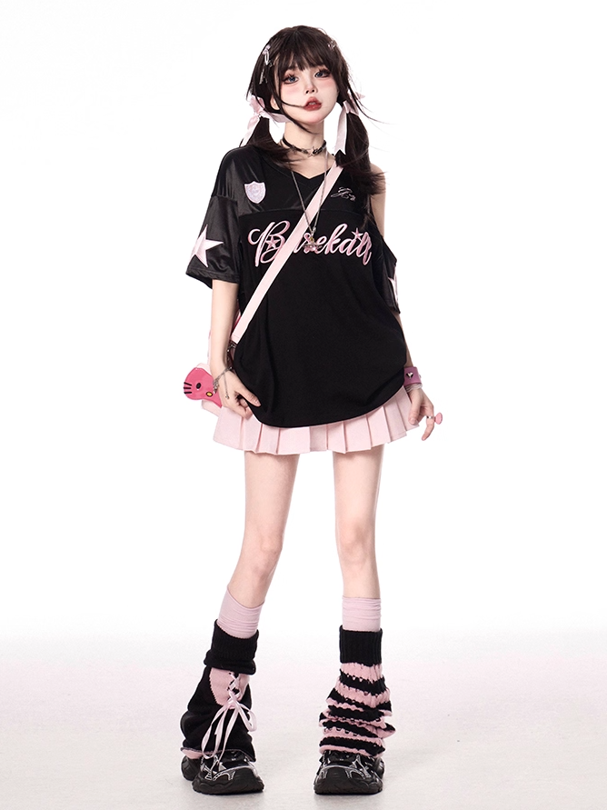 Letter Print Cutout Shoulder V-neck T-shirt and Pink Black