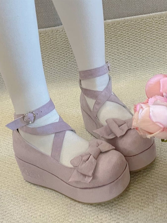 Herz Schuhe Crisscross Lila und Plattform Applique Design Akzent mit Schleife Süß