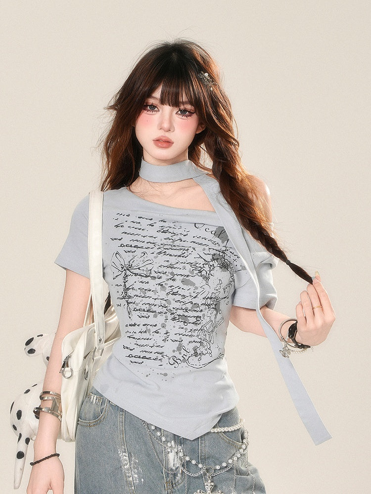 with Graphic T-Shirt White/Blue Asymmetrical Neckline Curved Scarf Free Glamorous Hem