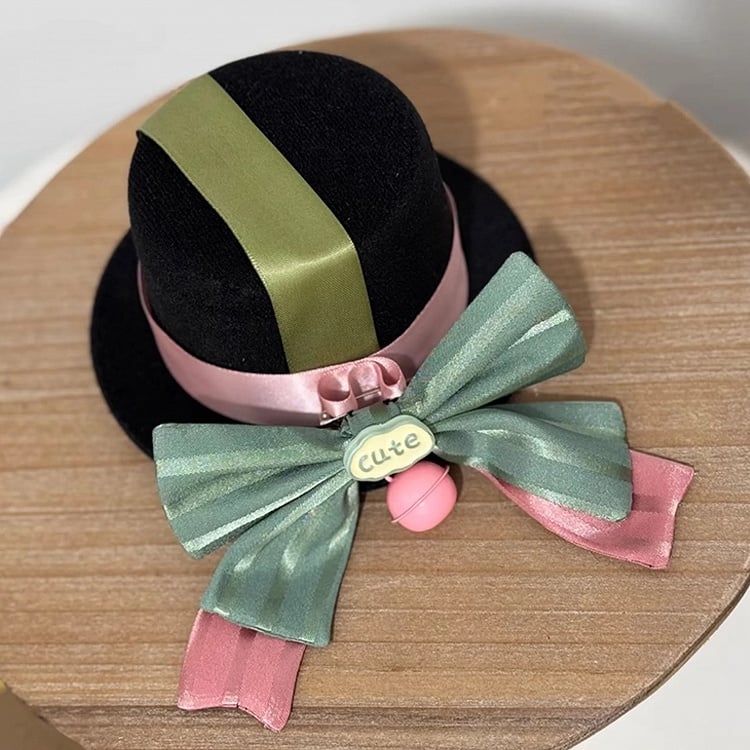 Abnehmbarer Hut mit Dekoration und Mini-Schleife, Pink, Schwarz, Grün
