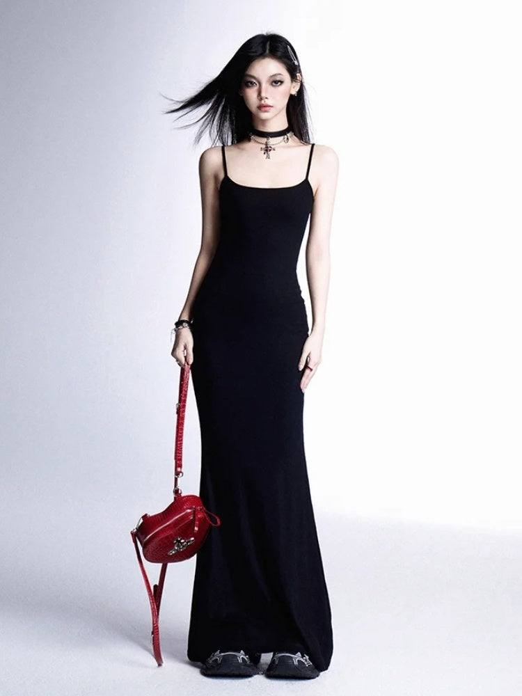 Glamouröses Spaghettiträgerkleid mit Rock im Boden, Schwarz/Rot/Blau, Länge Meerjungfrau