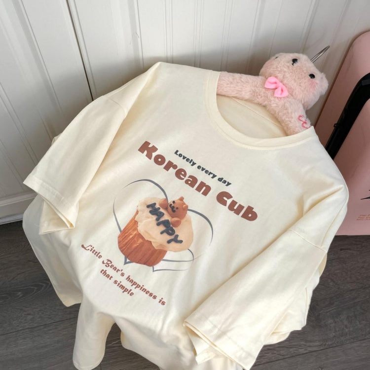 Gelbes T-Shirt mit Kuchen-Print