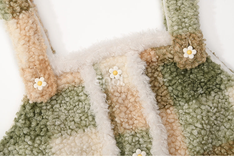 Gilet polaire à carreaux avec détails floraux verts et boutons