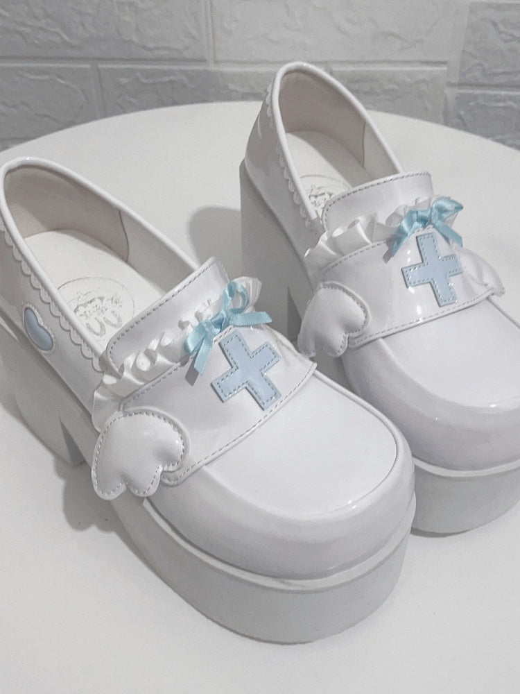 Tenshi Kaiwai Hellblaue Yami Kawaii Cross-Bowknot-Plateau-Loafer