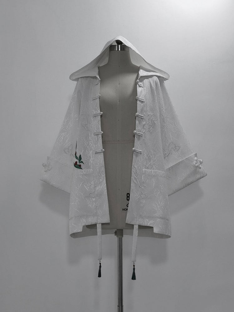 White Jacquard Leaf Hooded Coat Bamboo