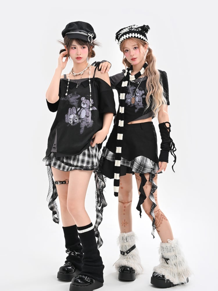 Black Teddy Bear Asymmetrical Hem Faux Two-pieces Cropped T-Shirt with Lace-up Gloves