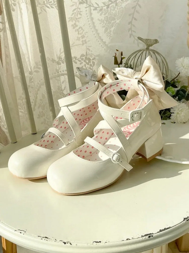 Runde weiße Mary – Akzent-Design, kreuz und quer, süße Schuhe, Zehen-Jane-Schleife