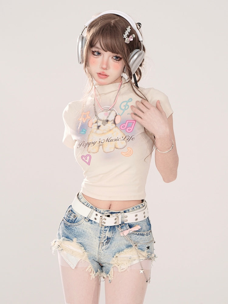 T-shirt with Adorable Puppy Print Apricot Mock Neck Crop