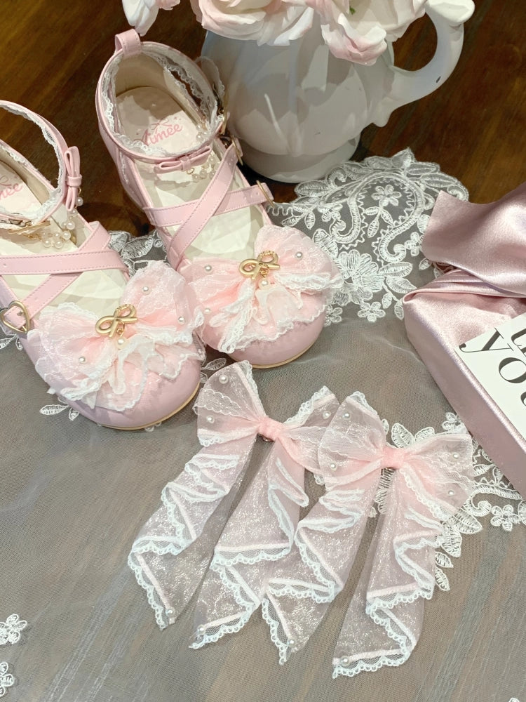Top Pink verziert mit hellen Schuhen, Schleife, Lolita, kreuz und quer verlaufende Spitze, süße Borte, Perlendesign