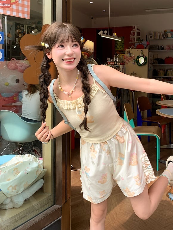Shorts Light Yellow Elastic Waist Cute Bear Print Casual