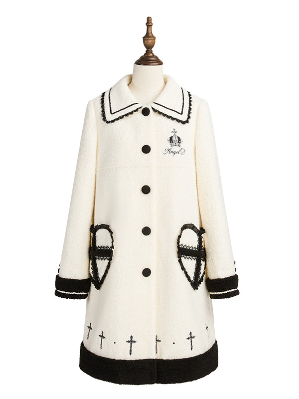 Black Heart-shaped White Embroidery Detail Woolen Pockets with Coat