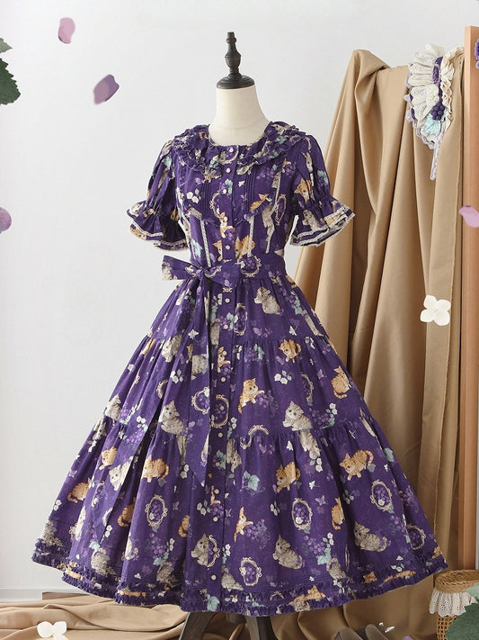 Kurzes, traubenfarbenes Kitty-Ärmel-Print-Kleid in Rosa von Lolita and Piece House Purple Fashion