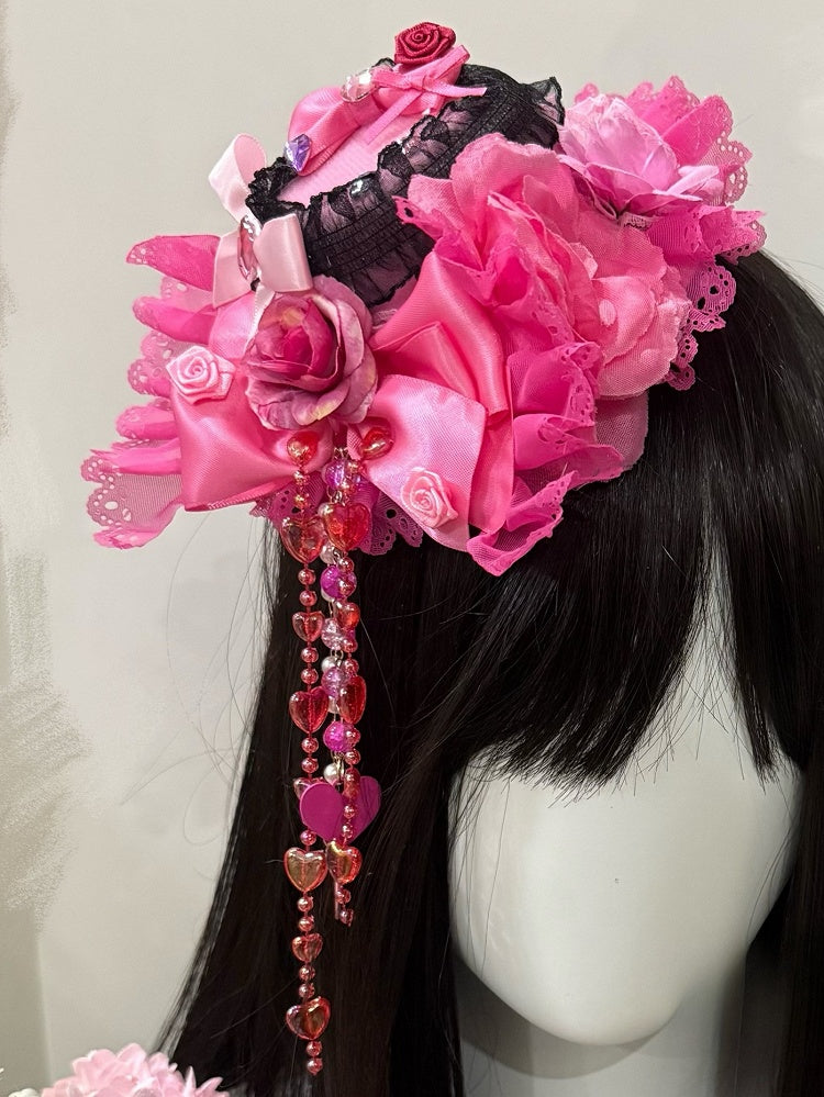 Beaded Design And Mini Details Rose Red Rhinestone Decorated Heart Bowknot Chain Rosette Hat