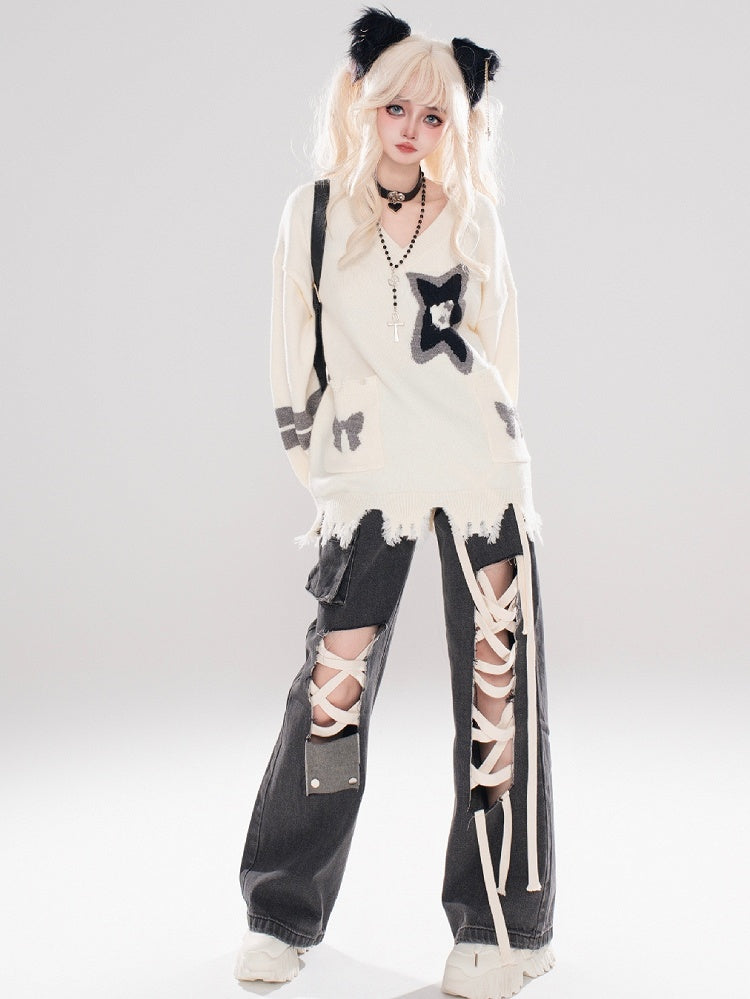 Apricot Kitty and Star Distress Trim V-neck Sweater