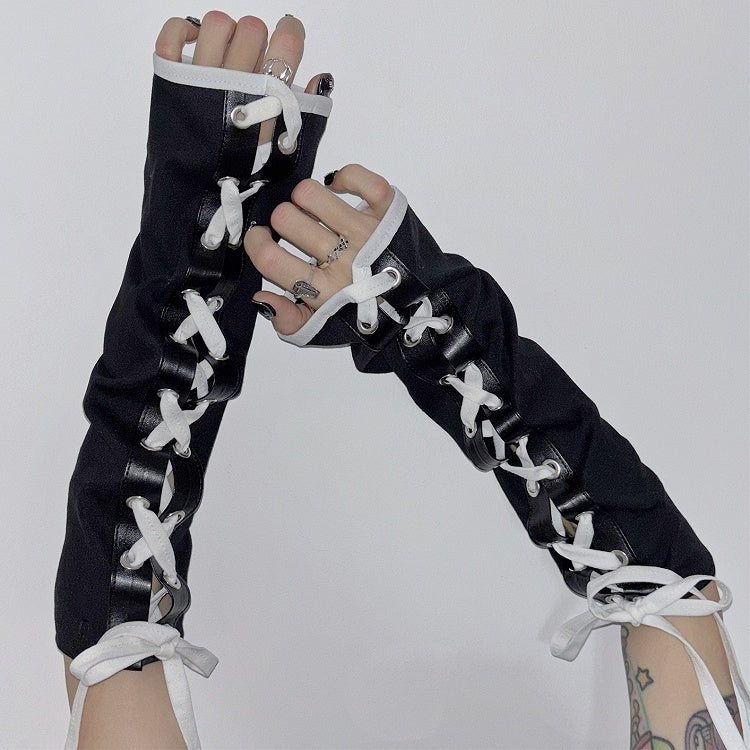 Träger Crisscross Y2K Design Selbstbinden Schwarz-Weiß Ärmel