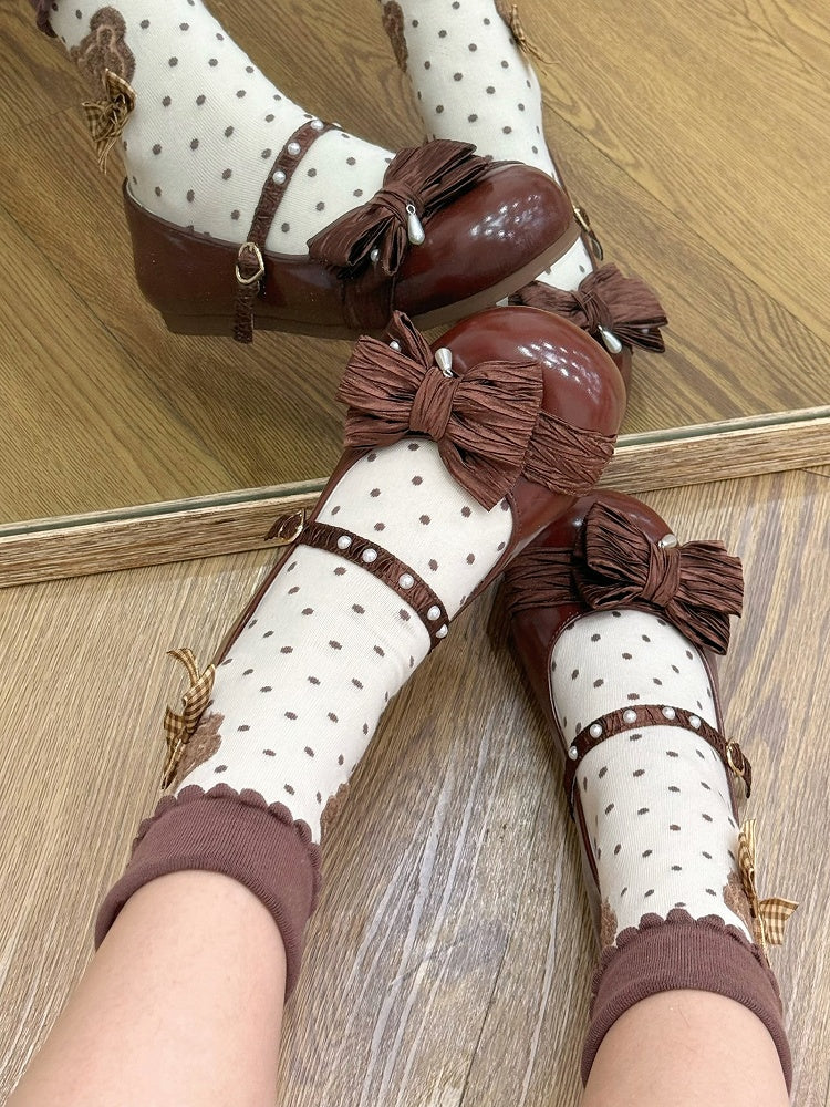 Top verzierte Schokoladenschleife Lolita-Zehenherz an runden Perlenschuhen mit Schnalle in Braun