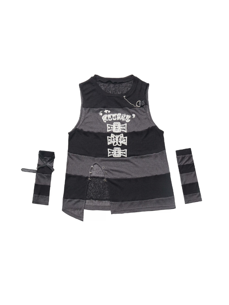 Ensemble gilet à carreaux d'époque + jupe rayée + sans manches + manches rythmées