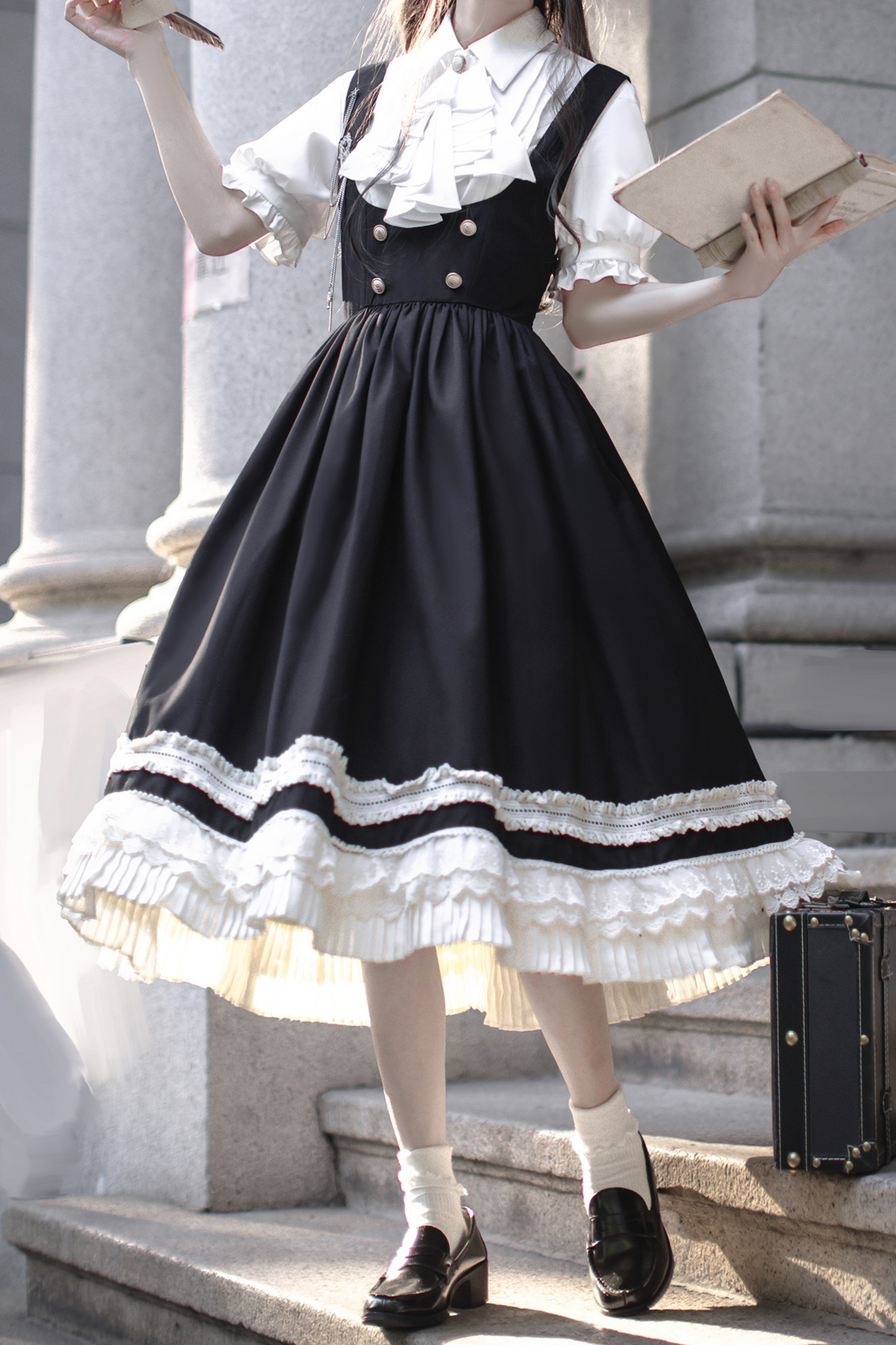 Vest British Item Light Reserved Retro College Skirt Shirt Ribbon + Low Style Brooch Tie