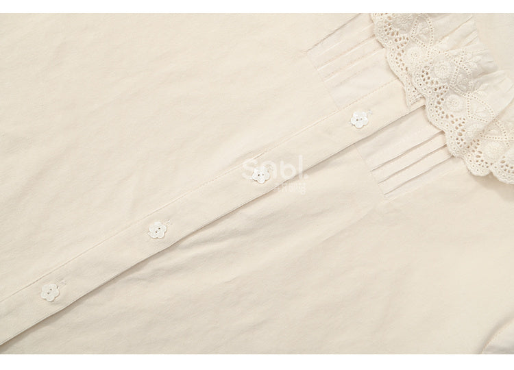Aprikosenbluse mit Rundhalsausschnitt