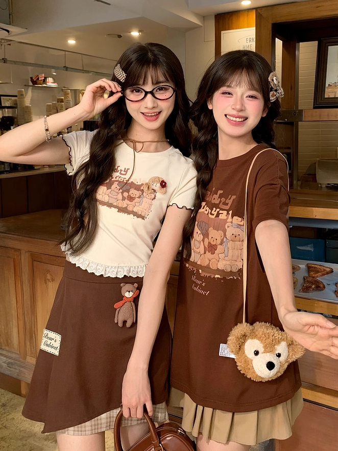 Teddy Bear Print Lettuce Cuffs Vintage Lace Hem Apricot T-shirt