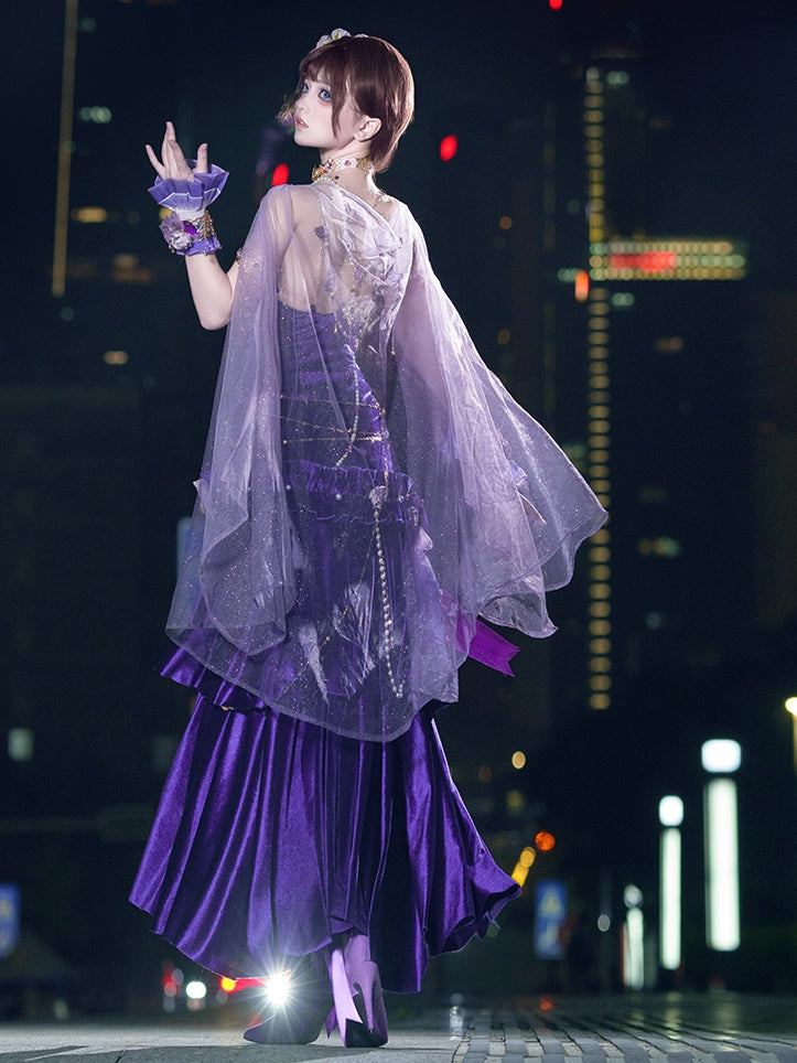 Robe de soirée sirène fendue en velours violet à volants en cascade et dos nu