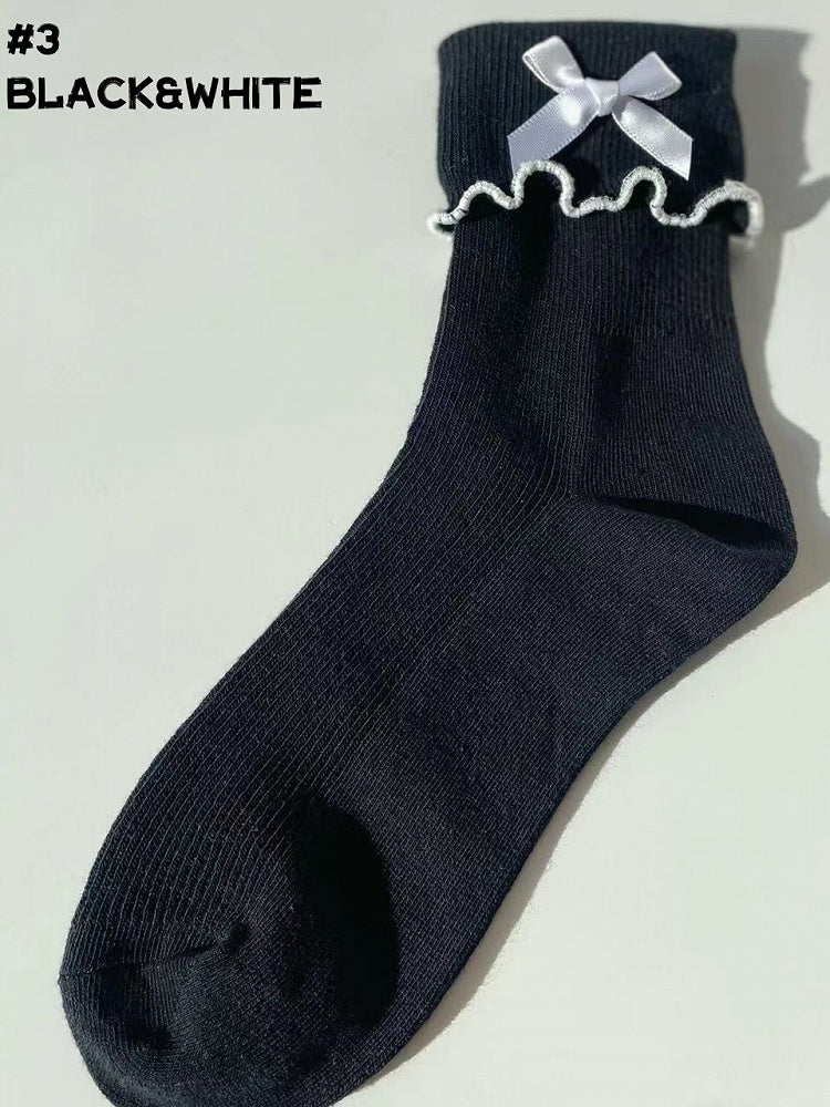 Ruffled Contrast Trim Lolita Ankle Socks