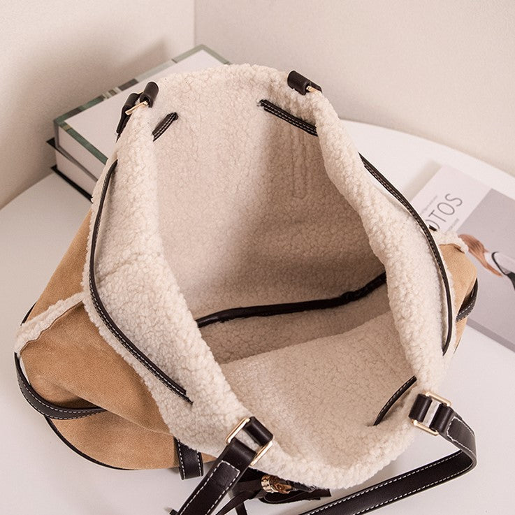 Brown Tote Bag With Vintage Bamboo Knot Accents - Large Capacity Shoulder Bag For Fall And Winter Plush Trim