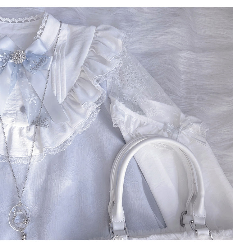 Robe Jirai Kei bleu clair à manches longues et bordures en dentelle style mines terrestres
