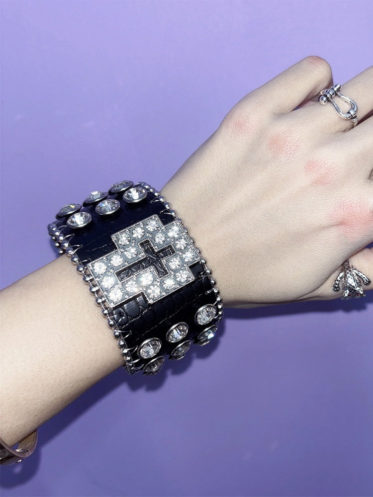 Rot/Schwarz/Silber Armband Y2K Strass Armband verziert Kreuz Design