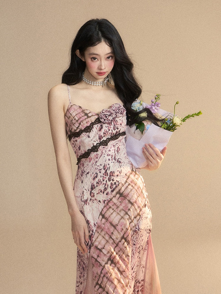 華やかなレースの花柄装飾柄ピンクヒョウ柄トリムスリップドレス