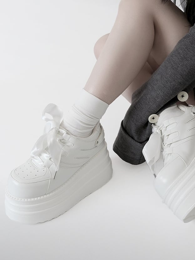 Schnür-Sneakers Kei Plateau Weiß mit Verschluss Jirai PU Design