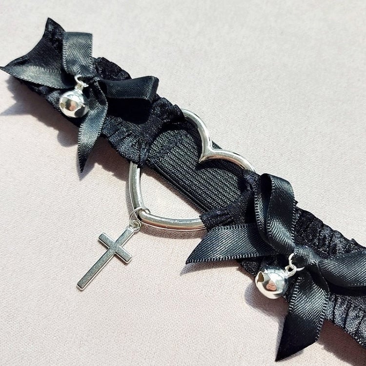 Cross Black/White Garter Bowknot Punk Charm Details