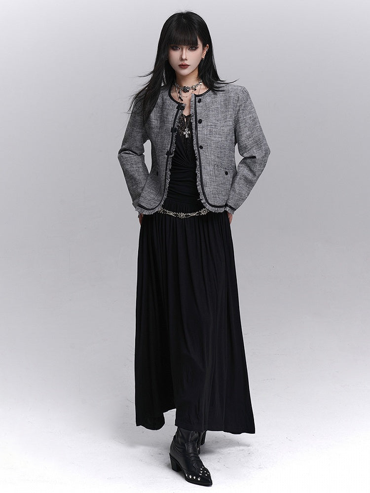 Gerüschte Details, V-Ausschnitt mit Spitze, schwarze Schultern, Maxi-Gothic-Kleid, gepolstert
