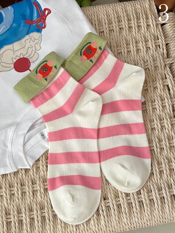 Kitty/Puppy/Bear Pattern Print Colorful Calf Socks Striped 9 Options