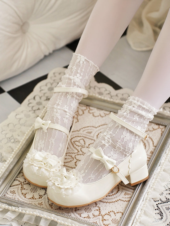 White Round Buckles Heart Lolita Lace at Milky Bow Toe Top Trim