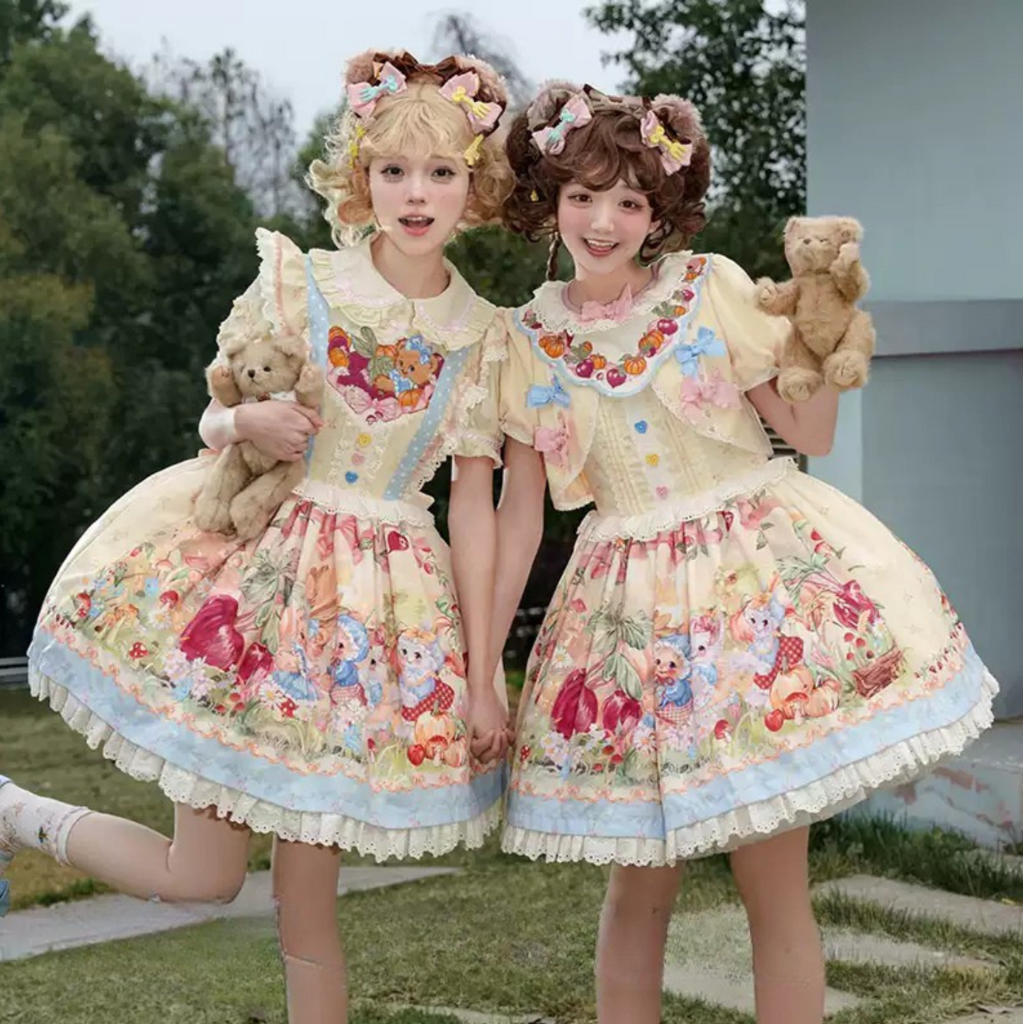 Apron + Reservations Suspender Print Dress Layered Carrot